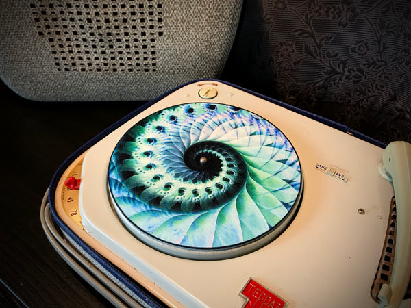 7” Felt Zoetrope Turntable Slipmat ”Nautical Organic Spiral”