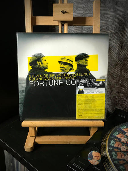 STEVEN DE BRUYN Combi Package: Vinyl record "Fortune Cookie"+Turntable Slipmat+Button+Print