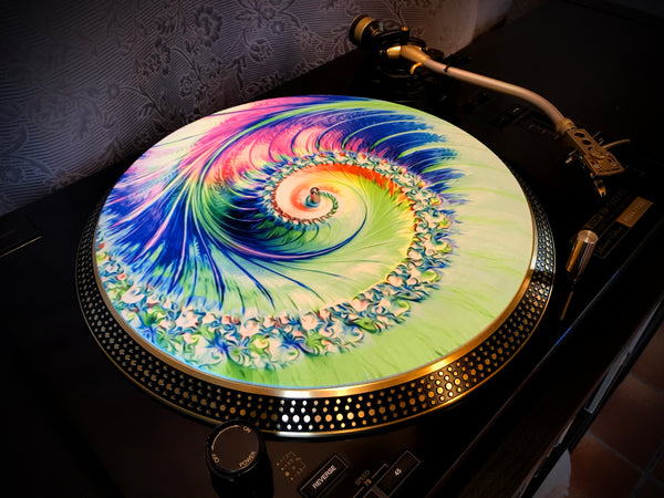 TRIPOFONICA 2 Zoetrope Felt Turntable Slipmat UV/Blacklight activated 12"